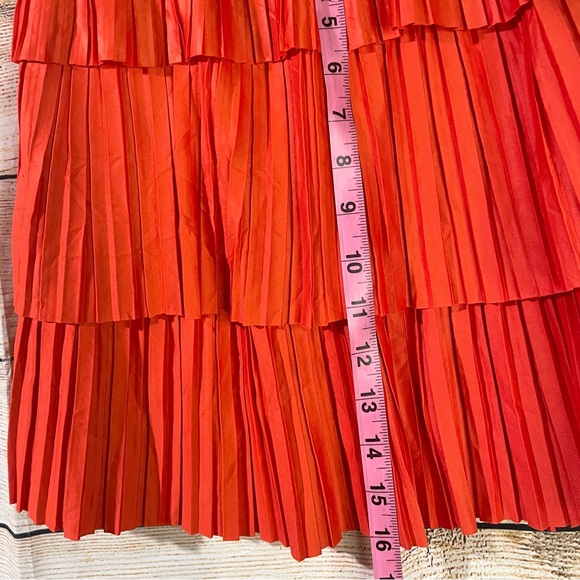 Zara pleated tiered orange pull-on mini skirt women’s Size Medium Bloggers Fav - Picture 6 of 7